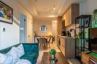 127 Broadway Ave, Unit SI ID1262844P in Toronto, ON - Building Photo - Building Photo