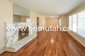 415 E 4800 S in Murray, UT - Foto de edificio - Building Photo