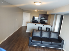 825 Kirkwood Pkwy SW-Unit -1a in Cedar Rapids, IA - Building Photo - Building Photo