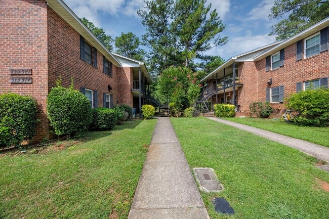 321 Cambout St in Columbia, SC - Building Photo - Building Photo