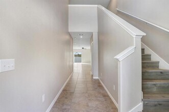 10256 Carloway Hills Dr in Wimauma, FL - Building Photo - Building Photo