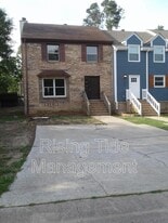 600 Cahaba Manor Ln in Pelham, AL - Building Photo