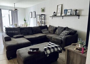 11428 SW 252nd St in Homestead, FL - Building Photo - Building Photo