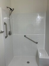 456 Westside Dr in Rochester, NY - Building Photo - Building Photo