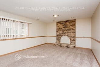 8308 S 77th Ct in Bridgeview, IL - Foto de edificio - Building Photo