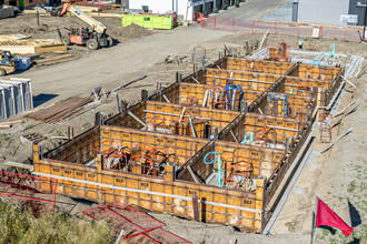 Cantiro Townhomes in Emerald Hills in Sherwood Park, AB - Building Photo - Building Photo