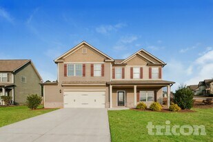 671 Massey St in Winder, GA - Building Photo