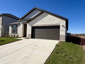14427 Inspiration Pt in San Antonio, TX - Building Photo - Building Photo