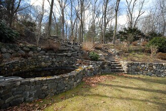20 Blossom St in Lexington, MA - Building Photo - Building Photo