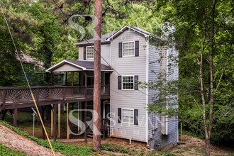 4488 Joseph Dr SW in Snellville, GA - Building Photo - Building Photo