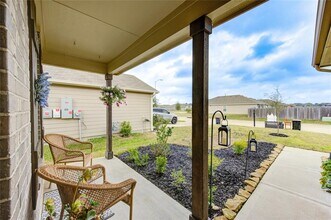 18627 Yellow Lily Trl in Tomball, TX - Building Photo - Building Photo