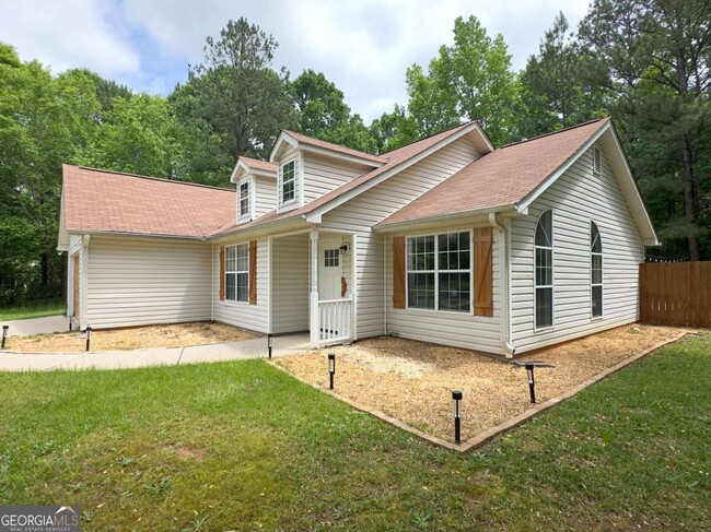 106 Kimbell Farm Dr in Locust Grove, GA - Building Photo - Building Photo