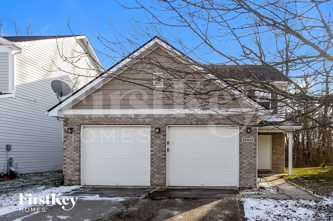 property at 10423 Apple Creek Dr