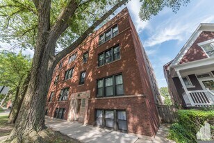 4951 N Oakley Ave in Chicago, IL - Building Photo