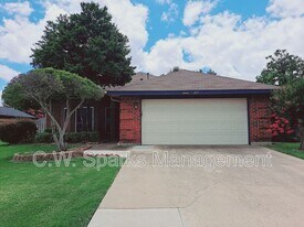 205 Dodge Trail in Keller, TX - Building Photo