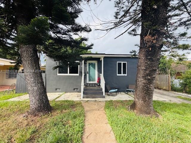 451 NW 82nd St in Miami, FL - Building Photo - Building Photo