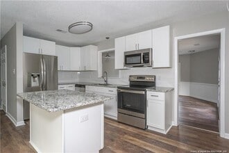 820 Algood Ave in Hope Mills, NC - Building Photo - Building Photo