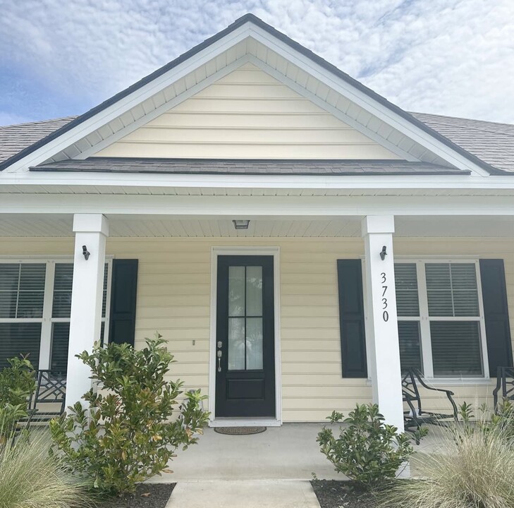 3730 Sage Dr in Beaufort, SC - Building Photo