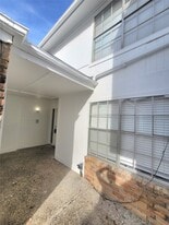 5920 Arncliffe Dr in Houston, TX - Building Photo