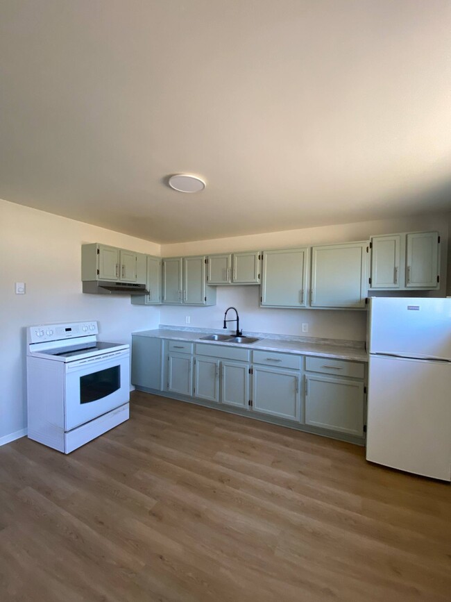 property at 450 Raymond Ave