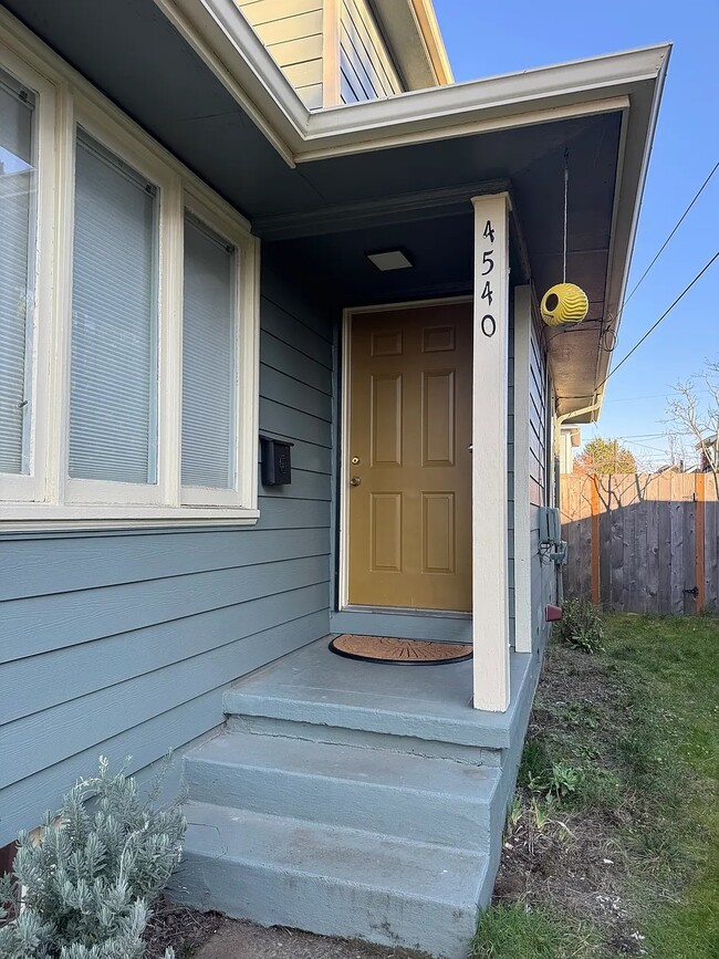 4540 NE 20th Ave, Unit 4540 in Portland, OR - Foto de edificio - Building Photo