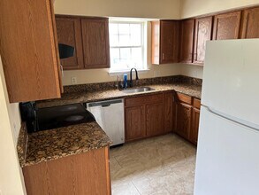 409 Gandy Dancer Ct in Hagerstown, MD - Building Photo - Building Photo