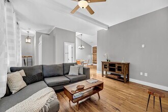 278 King St in Charleston, SC - Building Photo - Building Photo