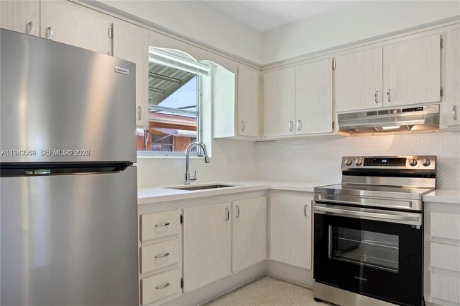 property at 2700 Pierce St