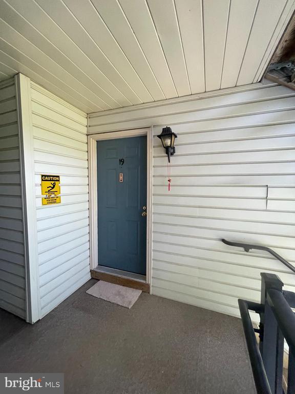 19 Mendrey Ct in Trenton, NJ - Building Photo - Building Photo