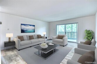 610 S Alton Way in Denver, CO - Building Photo - Building Photo