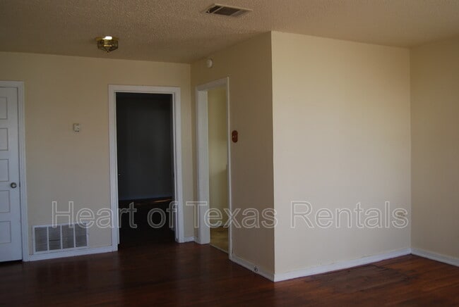 4010 Homan Ave in Waco, TX - Building Photo - Building Photo