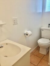 10420 Buford Ave in Inglewood, CA - Building Photo - Building Photo