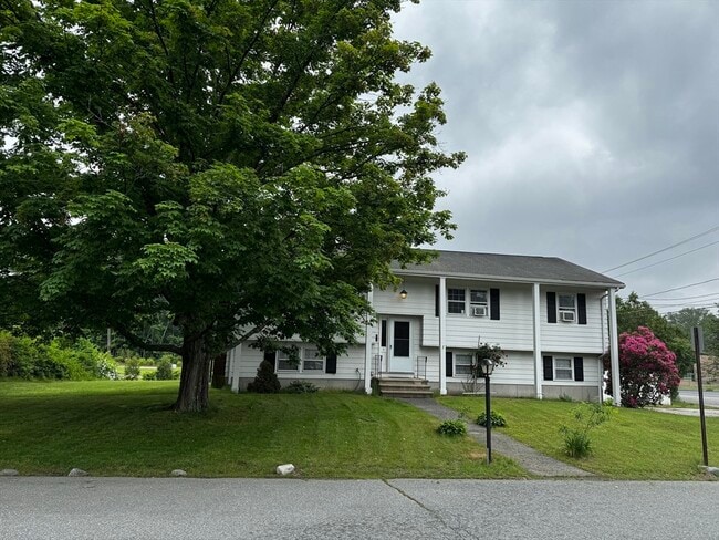 7 Tiffany Dr