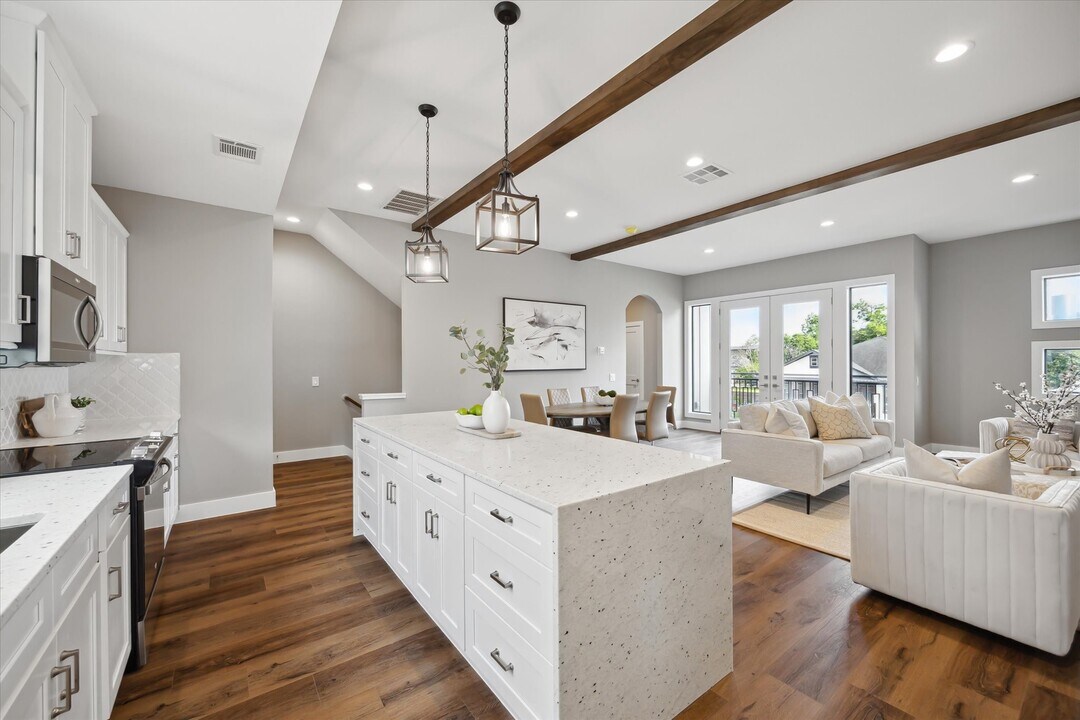 3104 Eunice St in Houston, TX - Building Photo
