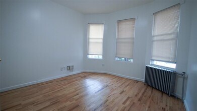 174 Beechwood Ave in Mount Vernon, NY - Building Photo - Building Photo