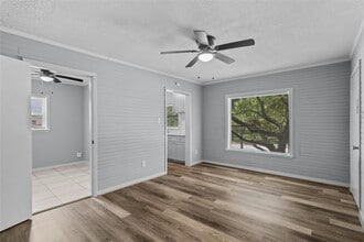 2324 Cedar Dr in La Marque, TX - Building Photo - Building Photo