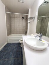 404 King St E in Kitchener, ON - Building Photo - Building Photo