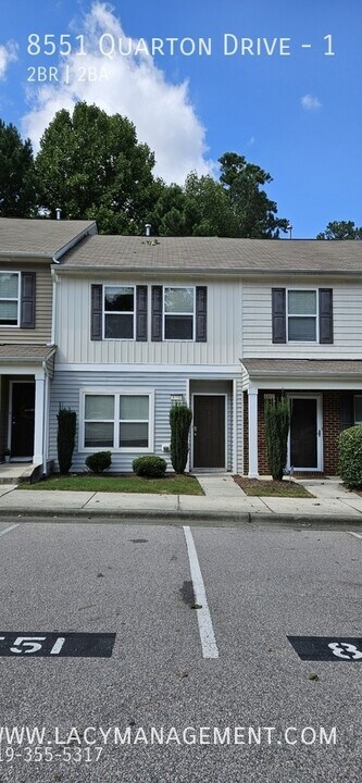 8551 Quarton Dr in Raleigh, NC - Building Photo