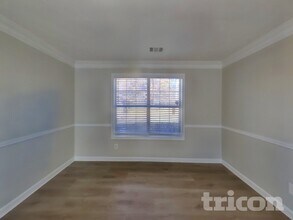 1177 Adah Ct in Lawrenceville, GA - Foto de edificio - Building Photo