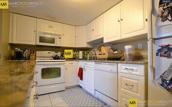 85 Brainerd Rd, Unit 416 in Boston, MA - Building Photo - Building Photo