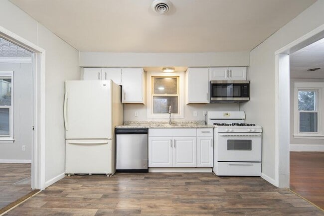 property at 19 11th St
