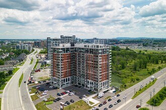 3980 Boulevard Saint-Elzéar O in Laval, QC - Building Photo - Building Photo