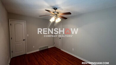 1182 S Collierville Arlington Rd in Collierville, TN - Building Photo - Building Photo