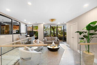 141 Great Neck Rd in Great Neck, NY - Building Photo - Building Photo