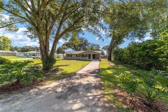 3209 SE 33rd Ct in Ocala, FL - Building Photo - Building Photo