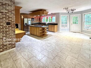 3059 Southampton Dr in Jeffersonton, VA - Foto de edificio - Building Photo
