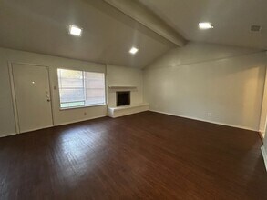 2716 Sibley Dr in Arlington, TX - Building Photo - Building Photo