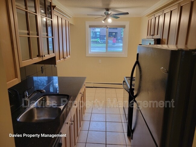 9925-9983 83 Ave NW in Edmonton, AB - Building Photo - Building Photo