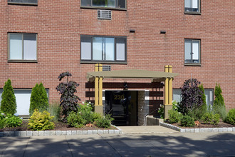 Babcock Street Apartments, 222-230 in Brookline, MA - Foto de edificio - Building Photo