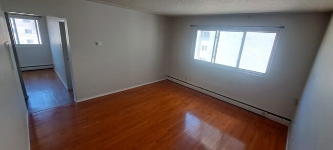 10734-108 108 St NW in Edmonton, AB - Building Photo - Building Photo